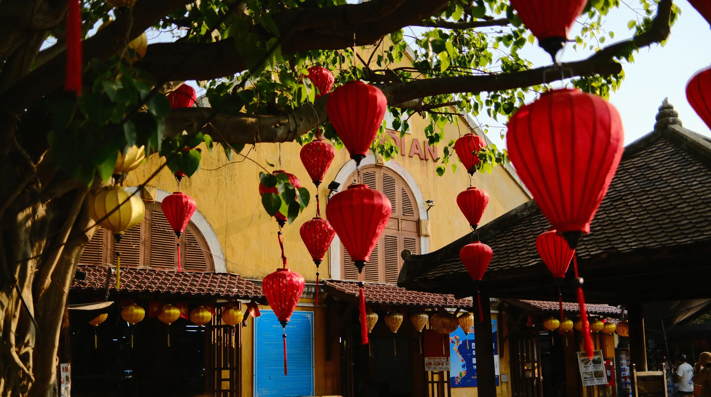Vietnam travel photograph by Artem Shutkin, Da Nang / Hoi An, April 2026