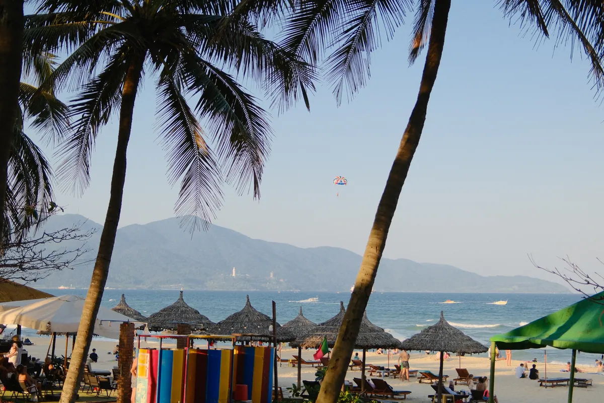 Vietnam photograph by Artem Shutkin, Da Nang